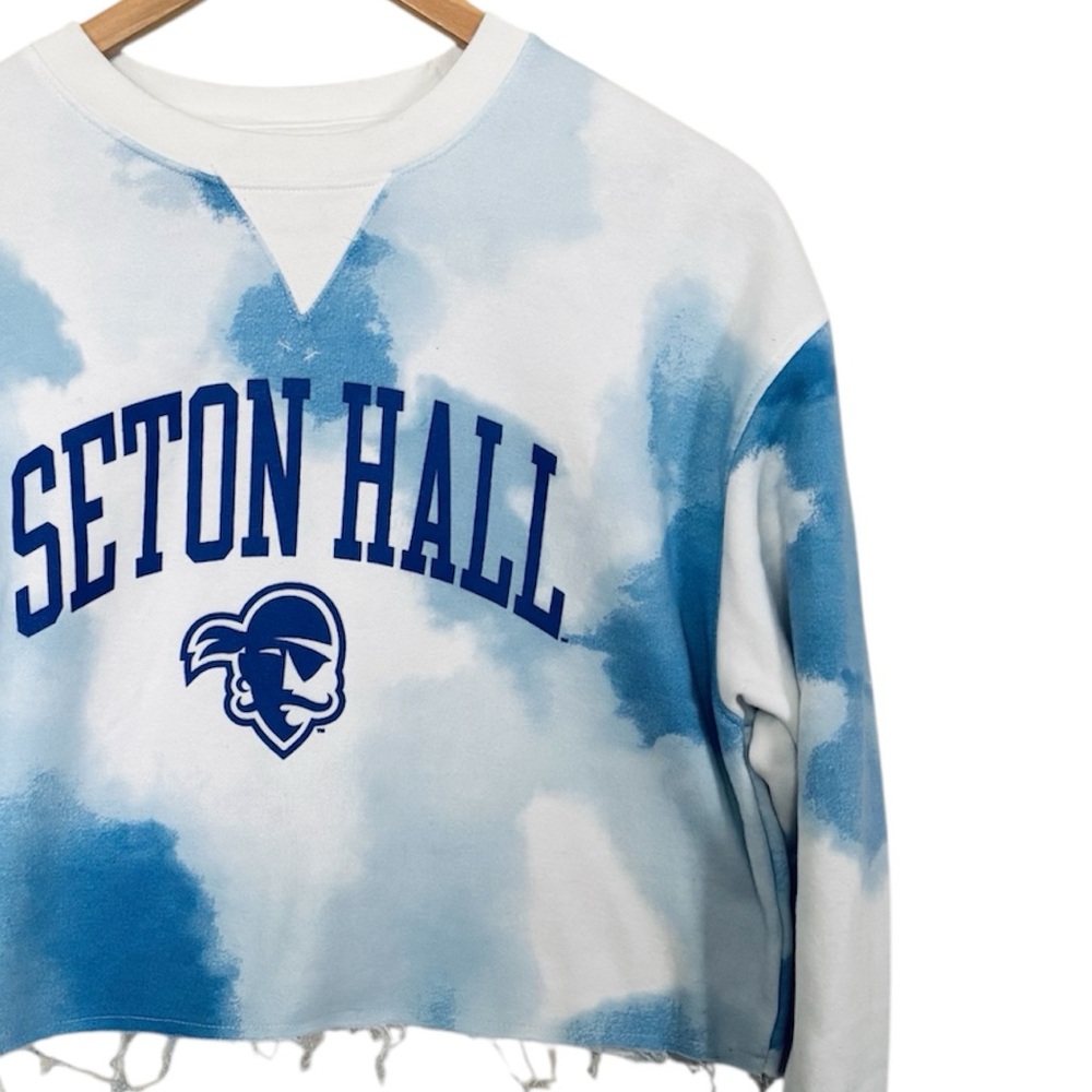 Champion Seton Hall Long Sleeve Tie-Dye Cropped Top